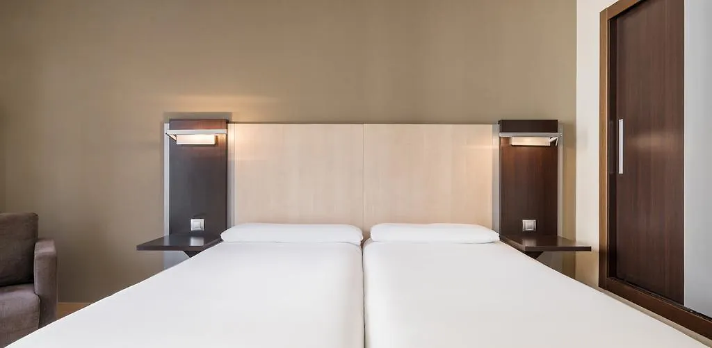 Ilunion Auditori Barcelona Hotel